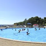 Parque de vacaciones Mobile Homes Comfort Elba Zelena Laguna 4*