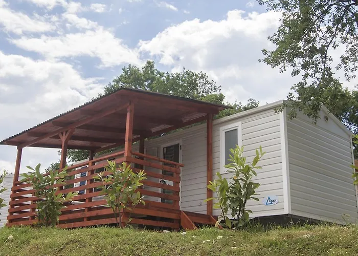 База відпочинку Mobile Homes Comfort Elba Zelena Laguna 4*